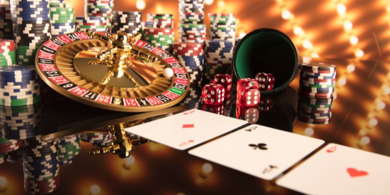 Người chơi còn có thể tương tác trực tiếp với dealer 